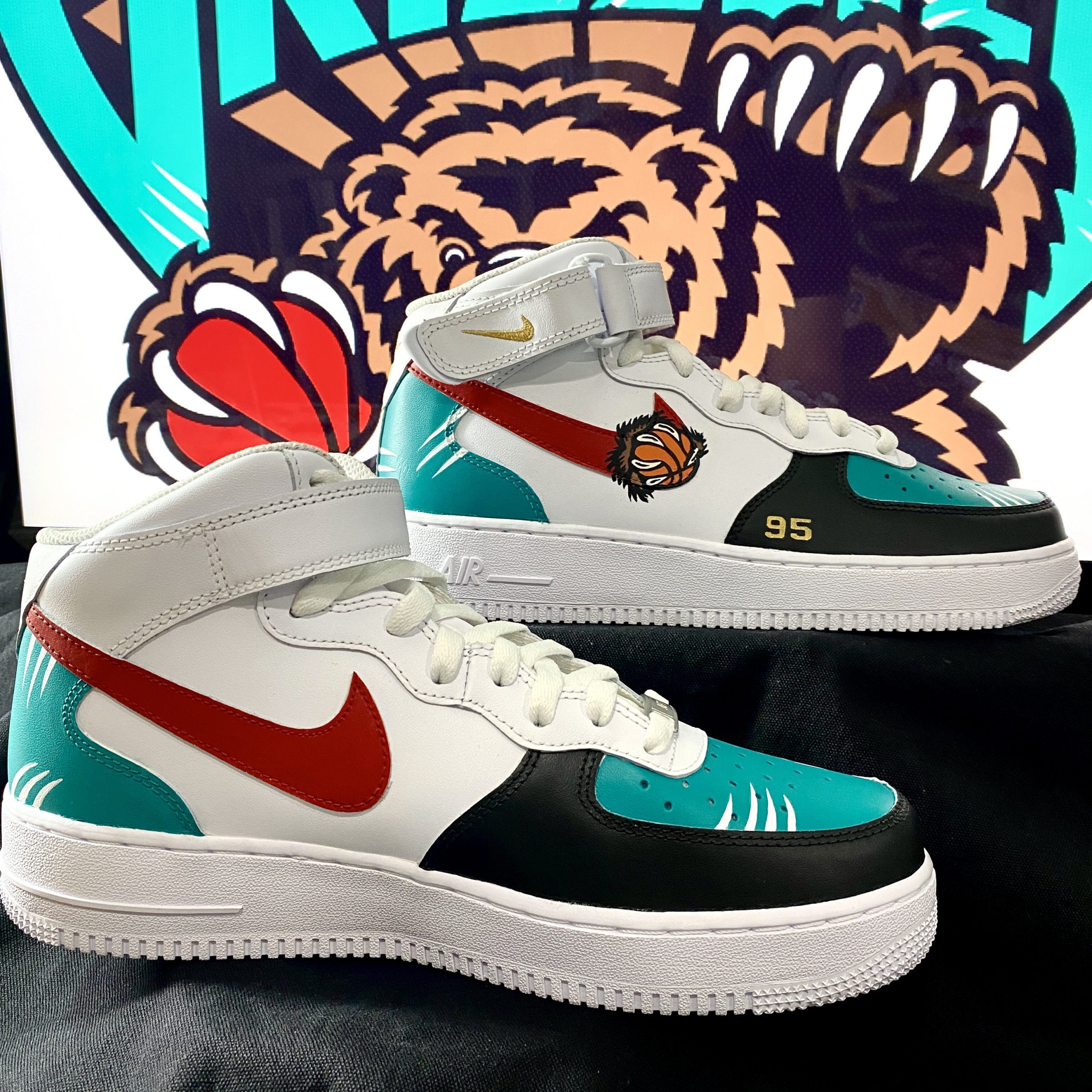 Vancouver Grizzlies Custom Painted Shoes